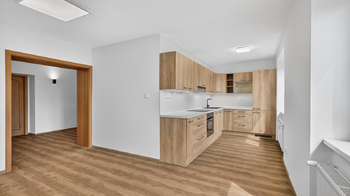 kuchyň - Pronájem bytu 4+1 v osobním vlastnictví 144 m², Most