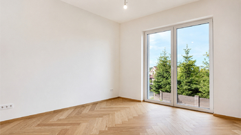 Pronájem domu 194 m², Babice