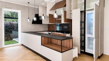 Pronájem domu 194 m², Babice