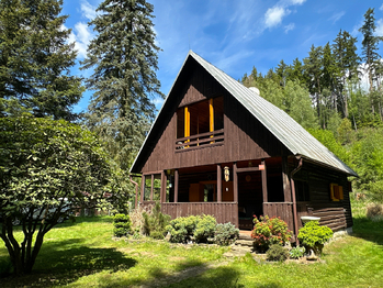 Prodej chaty / chalupy 85 m², Planá