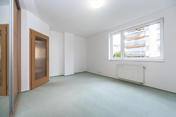 Prodej bytu 2+kk v osobním vlastnictví 52 m², Praha 5 - Stodůlky