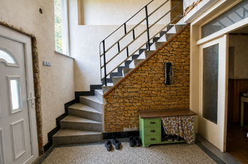 schodiště - Prodej domu 200 m², Dolní Lutyně