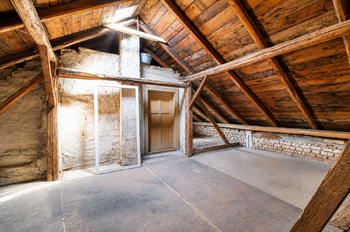 půda - Prodej domu 200 m², Dolní Lutyně