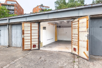 Prodej garáže 18 m², Praha 9 - Vysočany