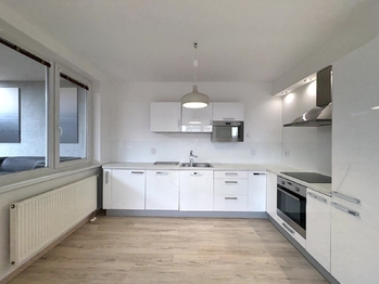 Pronájem bytu 3+kk v osobním vlastnictví 126 m², Praha 9 - Vysočany