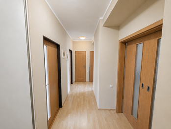 Prodej bytu 3+1 v osobním vlastnictví 92 m², Slavkov u Brna