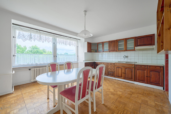 Prodej domu 240 m², Červený Kostelec