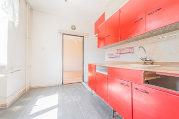 Kuchyně - Prodej bytu 3+1 v osobním vlastnictví 70 m², Kladno