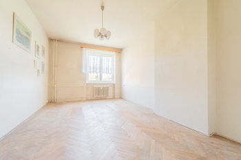 Pokoj - Prodej bytu 3+1 v osobním vlastnictví 70 m², Kladno