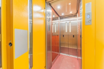 Výtah - Prodej bytu 3+1 v osobním vlastnictví 70 m², Kladno