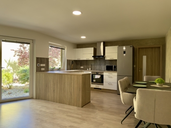 Prodej domu 104 m², Cvrčovice