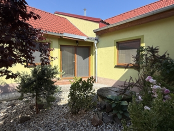 Prodej domu 104 m², Cvrčovice