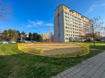 Prodej bytu 1+kk v osobním vlastnictví 22 m², Praha 9 - Letňany