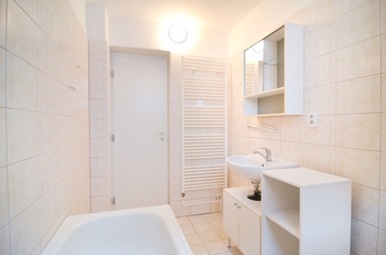 Koupelna - Prodej bytu 3+1 v osobním vlastnictví 114 m², Břeclav