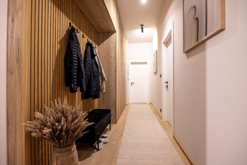 Hala - Prodej bytu 3+kk v osobním vlastnictví 120 m², Praha 6 - Suchdol