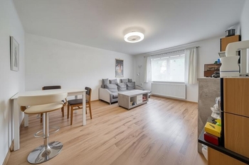 Prodej domu 250 m², Královice