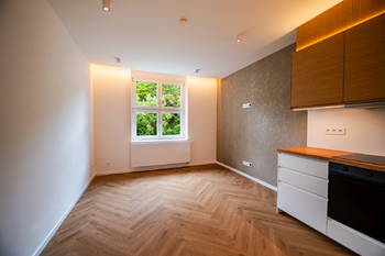 Místnost + kk - Pronájem bytu 2+kk v osobním vlastnictví 39 m², Praha 4 - Braník