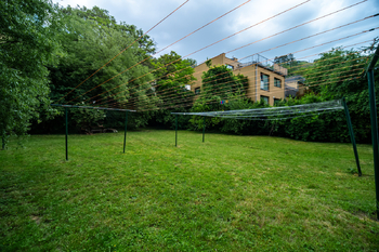 Společná zahrada - Pronájem bytu 2+kk v osobním vlastnictví 39 m², Praha 4 - Braník