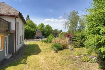 Prodej domu 240 m², Leština u Světlé