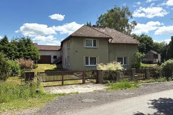 Prodej domu 240 m², Leština u Světlé