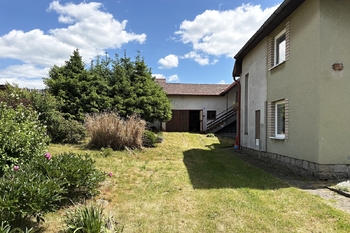 Prodej domu 240 m², Leština u Světlé