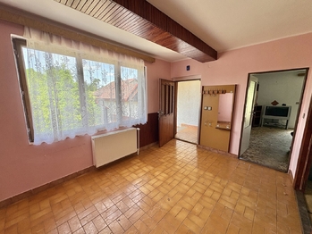 Prodej domu 240 m², Leština u Světlé