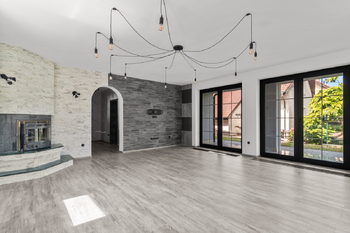 obývací pokoj - Prodej domu 253 m², Doksy