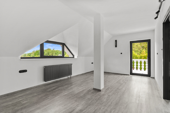 Prodej domu 253 m², Doksy