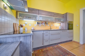 Prodej domu 240 m², Kynšperk nad Ohří