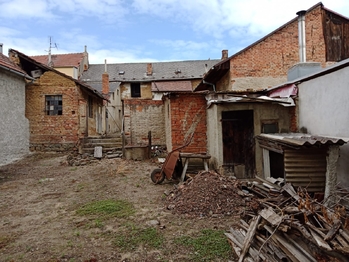 Dvůr - Prodej domu 175 m², Drysice