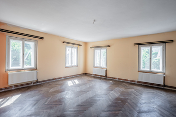 Prodej domu 500 m², Chřibská