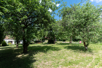 Prodej domu 500 m², Chřibská