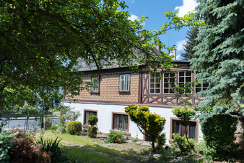 Prodej domu 500 m², Chřibská
