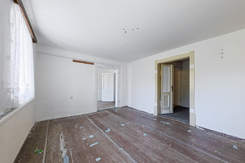 Prodej domu 500 m², Chřibská