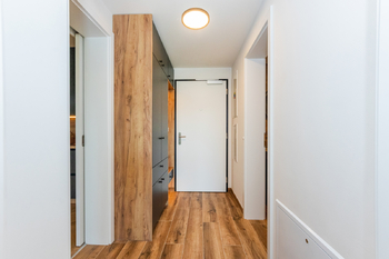 Pronájem bytu 2+kk v osobním vlastnictví 60 m², Praha 6 - Břevnov