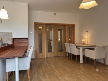 Pronájem bytu 2+kk v osobním vlastnictví 55 m², Praha 10 - Uhříněves