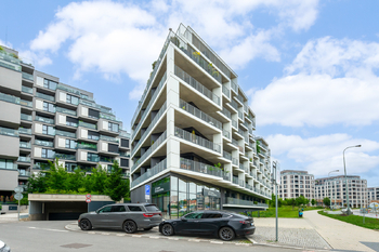 Pronájem bytu 2+kk v osobním vlastnictví 58 m², Praha 10 - Strašnice