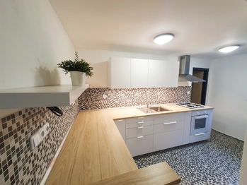 Pronájem domu 76 m², Beroun