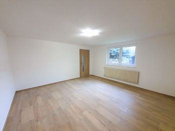 Pronájem domu 76 m², Beroun