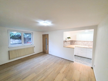 Pronájem domu 76 m², Beroun