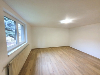 Pronájem domu 76 m², Beroun