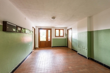 Chodba domu - Prodej bytu 3+1 v družstevním vlastnictví 61 m², Borovany