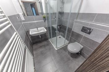 Prodej bytu 1+kk v osobním vlastnictví 31 m², Praha 9 - Hloubětín
