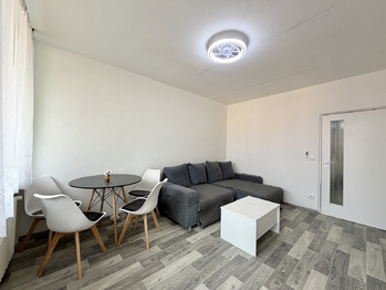 Prodej bytu 2+1 v osobním vlastnictví 56 m², Chomutov