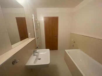 Pronájem bytu 2+kk v osobním vlastnictví 52 m², Praha 5 - Hlubočepy