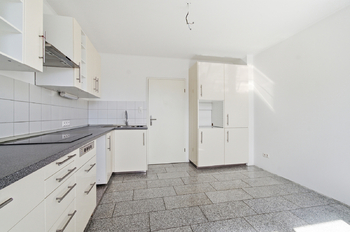 Kuchyně byt č. 1 - Prodej domu 250 m², Kasejovice