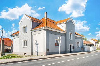 Pohled na dům - Prodej domu 250 m², Kasejovice 
