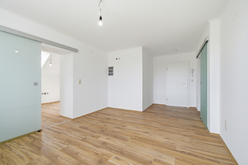 Byt č. 4, patro - Prodej domu 250 m², Kasejovice