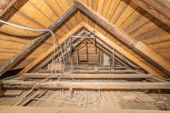 Půda - Prodej domu 250 m², Kasejovice