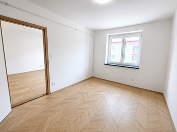 Prodej bytu 2+1 v osobním vlastnictví 49 m², Slaný